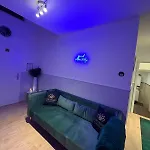 Spa Suite 아파트